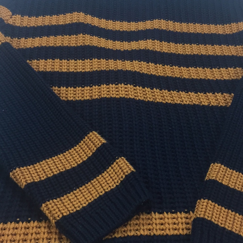 💋4/$25 Forever 21 Chunky sweater cardigan - Picture 6 of 8